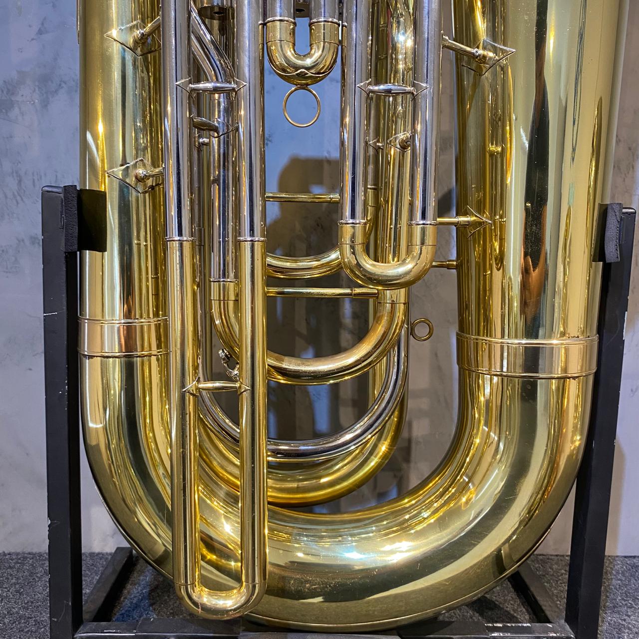 Tuba Weril J981 - Laqueada