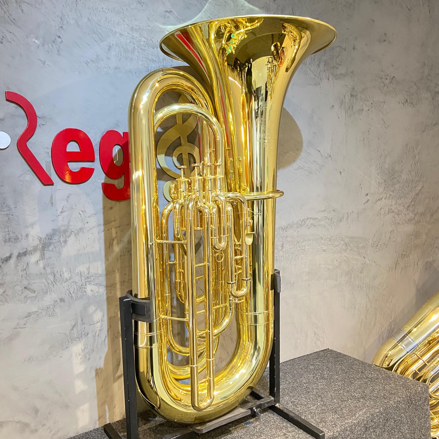 Tuba HSR751 4/4 Sib – Vitrine