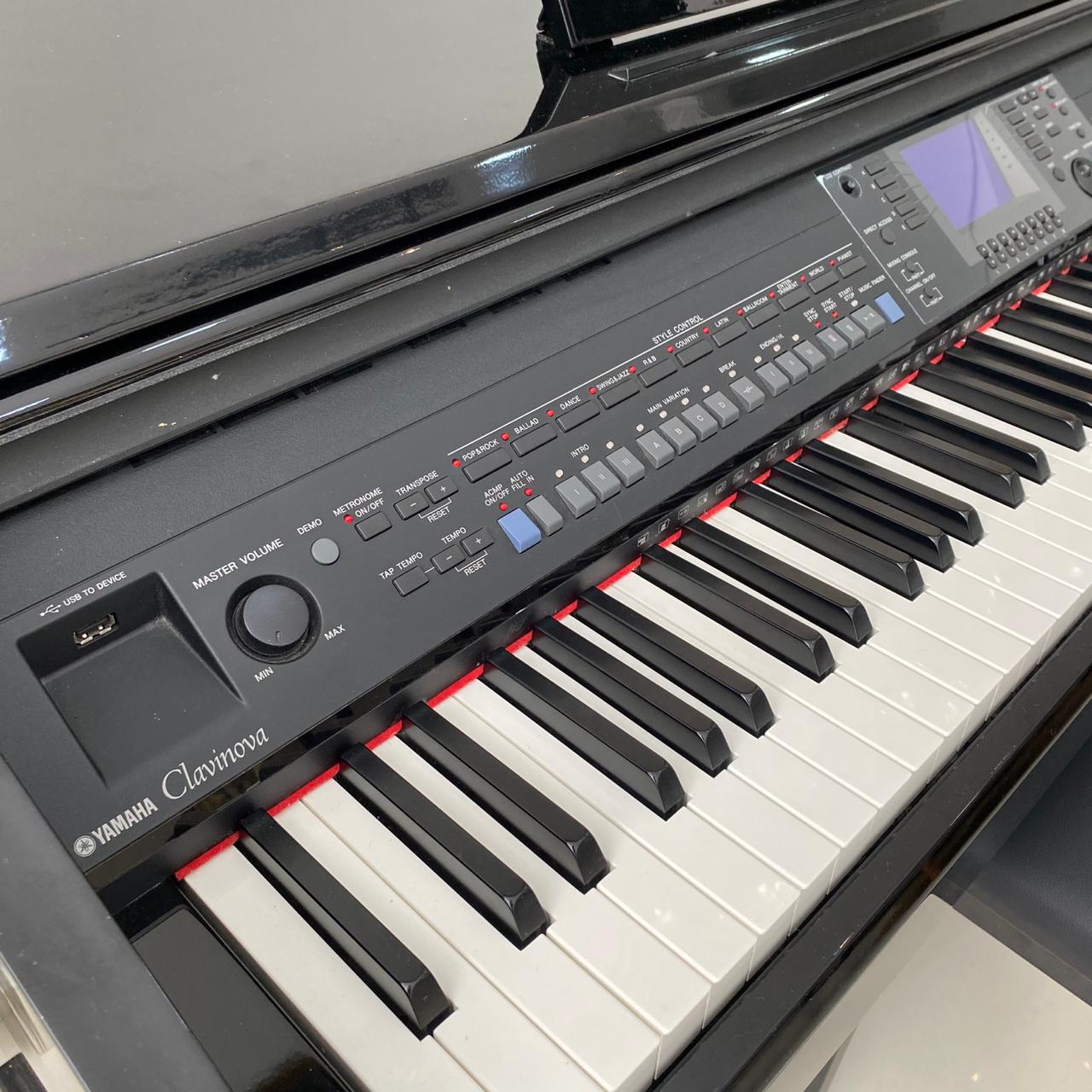 Piano Yamaha Clavinova CVP401 - Usado