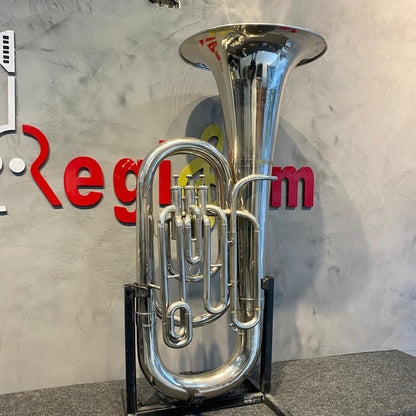 Tuba Weril Bentley - Usada