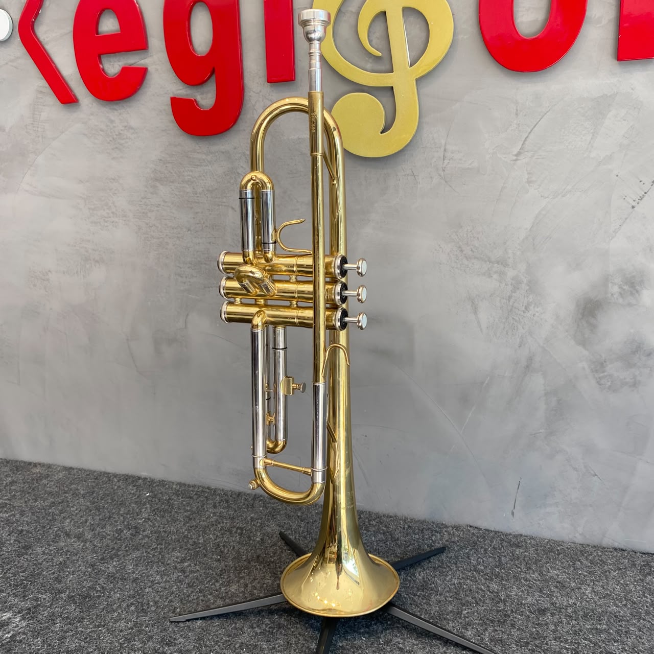 Trompete Jupiter STR-600 - Usado