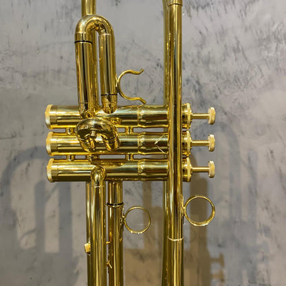 Trompete HS1048 Sib Laqueado - Novo