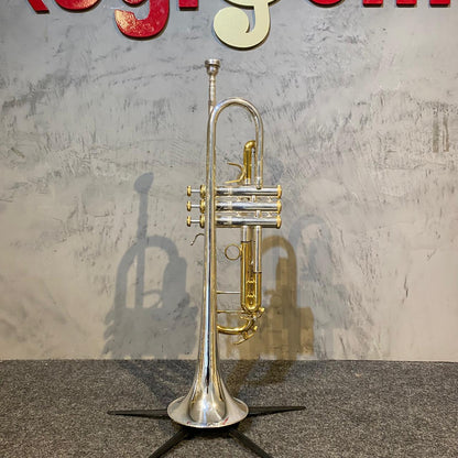 Trompete Tokai TR-400PG Sib (Bb) – Prata c/ Dourado – Vitrine