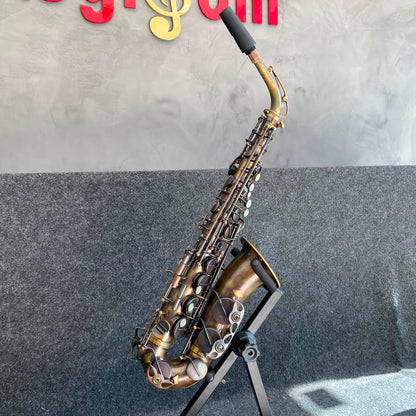 Saxofone E.M Winston - Usado