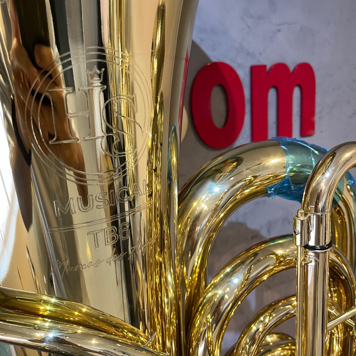 Tuba HSTB6 5/4 Bb – NOVA