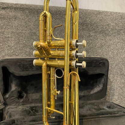 Trompete Magnum Laqueado Sib (Bb) – Usado