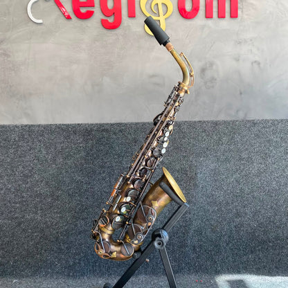 Saxofone E.M Winston - Usado