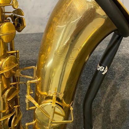 Saxofone Barítono Amati Kraslice ABS21 Laqueado – Usado