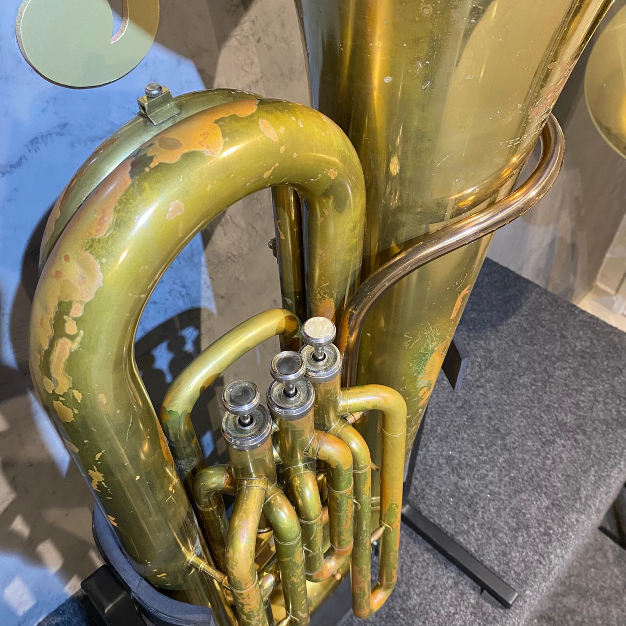 Tuba Michael 3/4 Laqueada – Usada