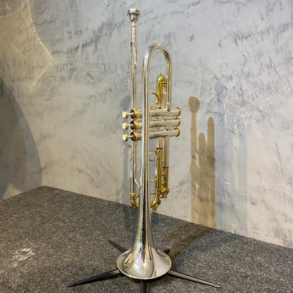 Trompete Tokai TR-400PG Sib (Bb) – Prata c/ Dourado – Vitrine