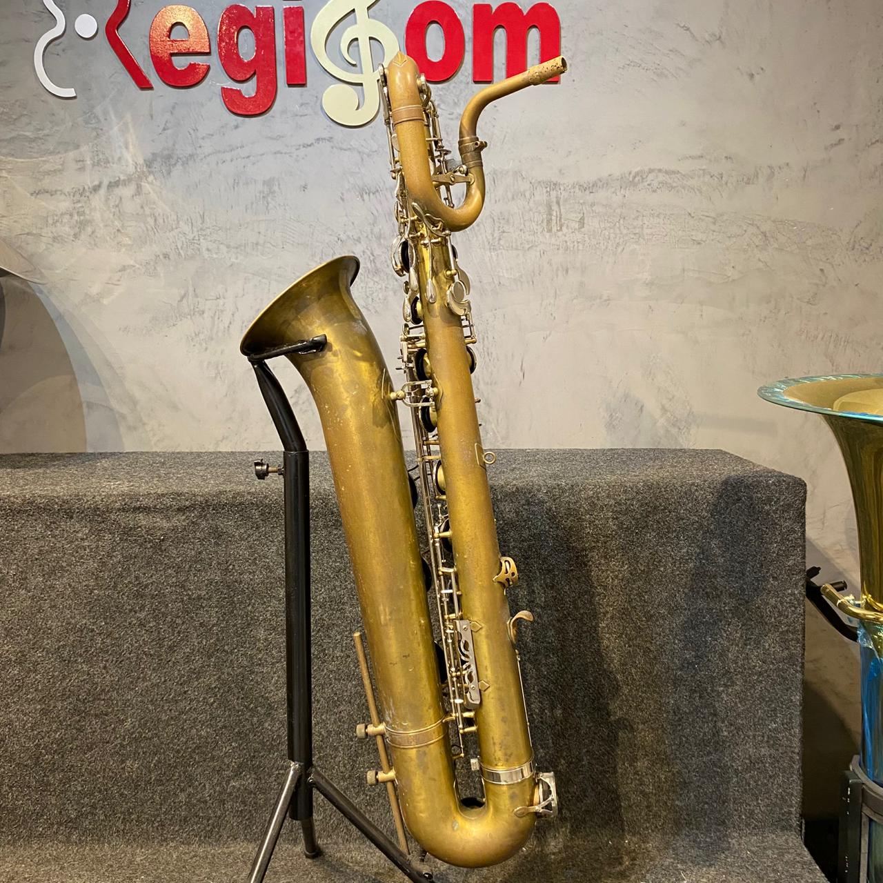 Saxofone Baritono Jhanke - Usado