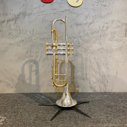 Trompete Tokai TR-400PG Sib (Bb) – Prata c/ Dourado – Vitrine