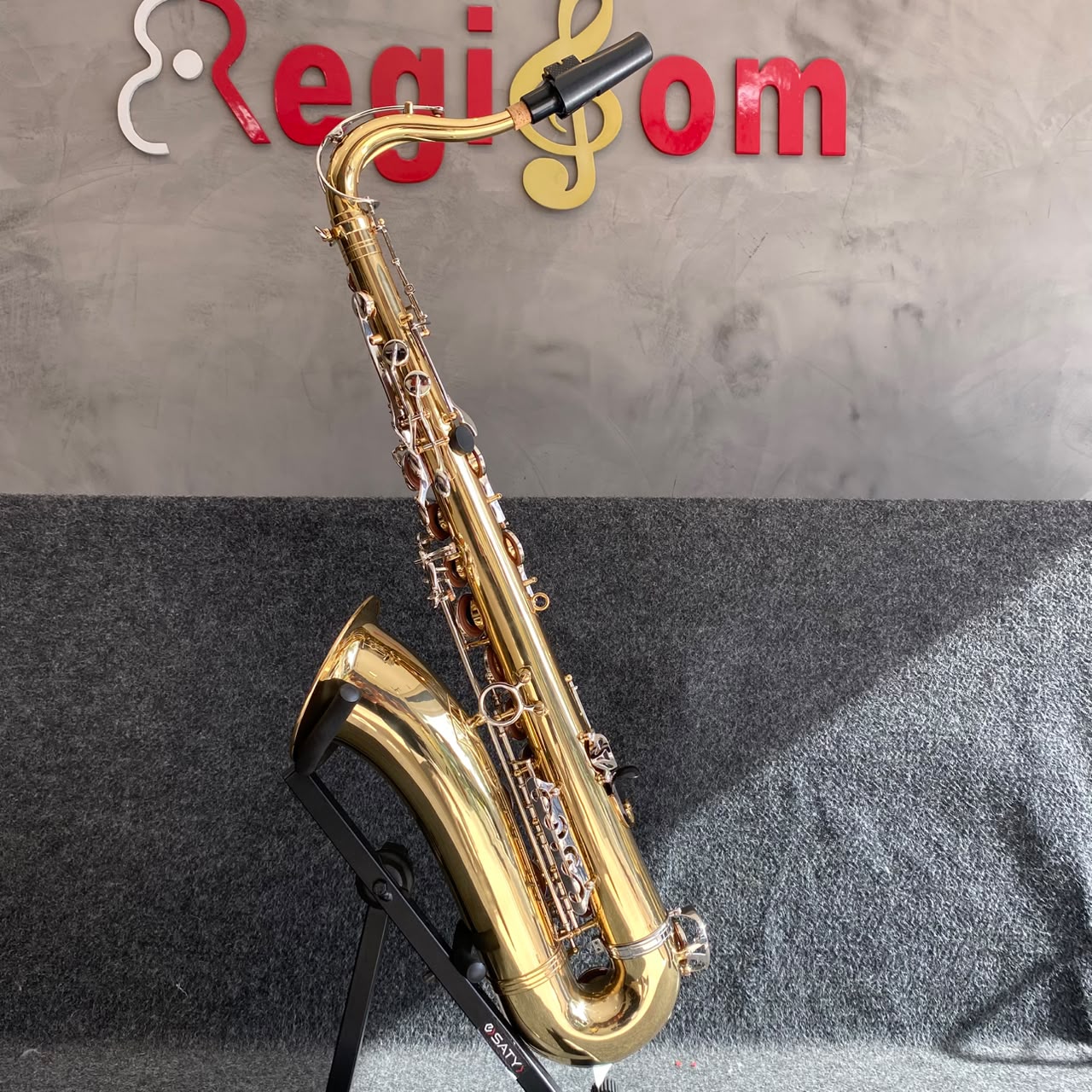 Sax tenor Eagle ST 503 - Semi - Novo