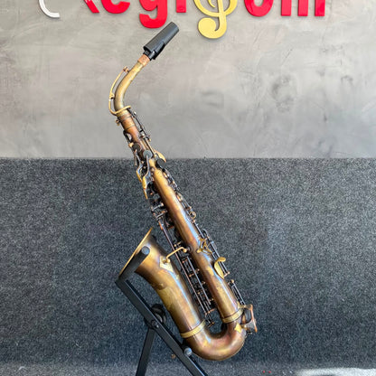 Saxofone E.M Winston - Usado