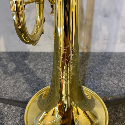 Trompete HS1048 Sib Laqueado - Novo